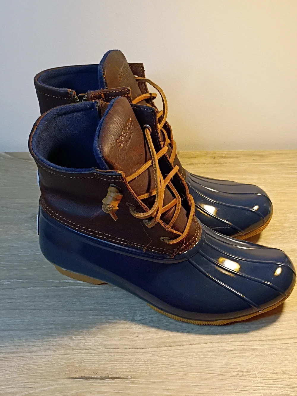 Sperry Brown Blue Waterproof Rubber Boots Size 8 New, No tags